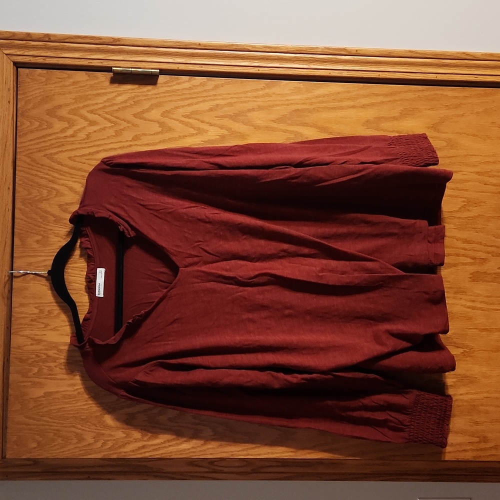 New with tags women's maroon long sleeve Sonoma shirt, size 2x